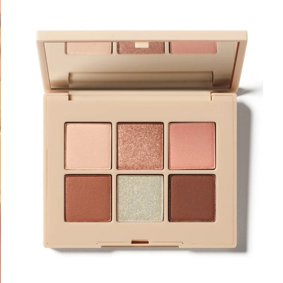 DIBS Other - DIBS Eyeshadow Palette “Peaches In Hand”